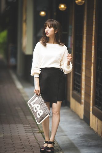 堀田茜, 秋, スカート, ファッション, コーデ, ニット,