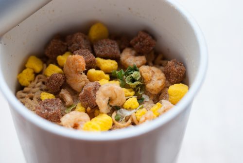カップラーメン