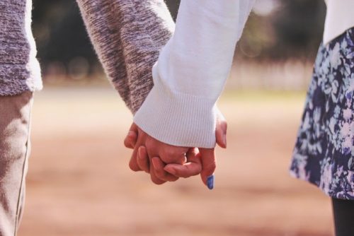 恋愛,カップル,長続き,付き合い,秘訣,コツ,調査,女性