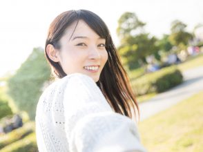 彼女