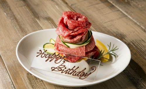 原宿焼肉 KINTANの肉ケーキ