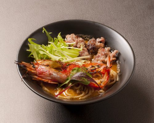 極上のオマール海老の濃厚味噌ラーメンまで！！