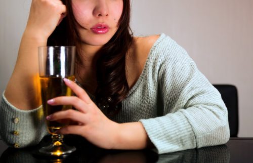 独身女性