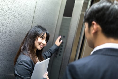 職場で女性にドキドキ