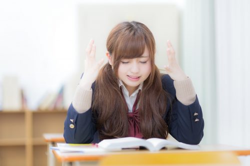 女性