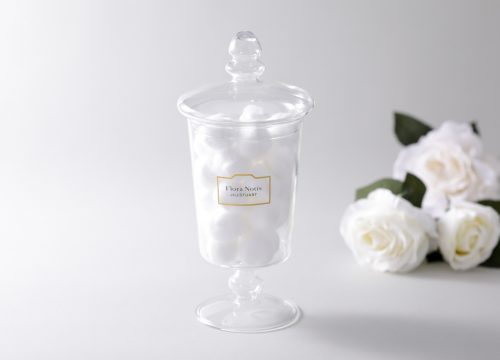 「Flora Notis　JILL STUART（フローラ ノーティス ジルスチュアート）」