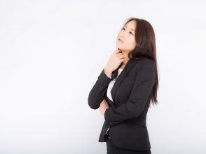 女性