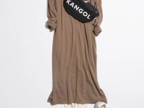 ベージュ系のリラクシーstyleを×ボディバッグで今旬に♡