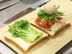 グリーンリーフを乗せる