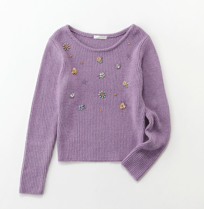 ニット￥6,900（MIIA）