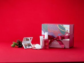 ■【クリスマスコフレ2018】HANA オーガニックハナオーガニック／ホリデートリート・ メイクアップコフレ（¥11,900）