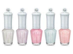 ジルスチュアート/スノーイーパステル ネイルズ 全5色 (各 ¥1,500)