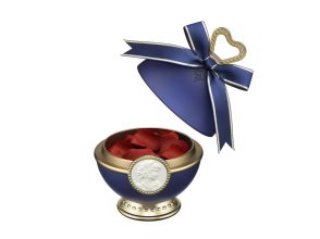 ■【クリスマスコフレ2018】レ・メルヴェイユーズ ラデュレ フェイス カラー ローズ ラデュレ（¥7,000）