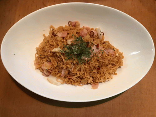 イタリアンから中華まで…チキンラーメンの絶品アレンジレシピ3選