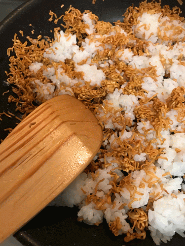 イタリアンから中華まで…チキンラーメンの絶品アレンジレシピ3選