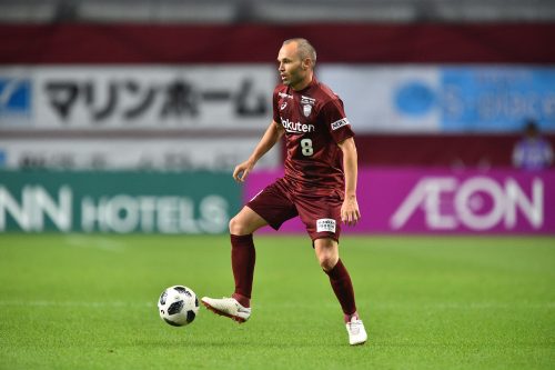 神トラップ連発のイニエスタ選手（ヴィッセル神戸）