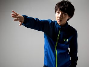 女性