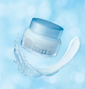 フリープラス　ウォータリークリーム 3,800円（税抜）