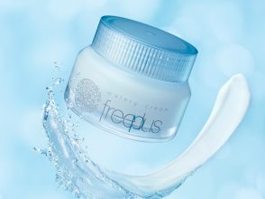 フリープラス ウォータリークリーム 3,800円(税抜)