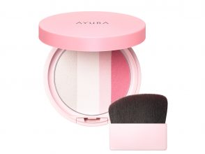 アユーラ ブライトアップパウダー(サクラフローレット) 限定1種 4,000円(税抜)