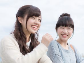 女性