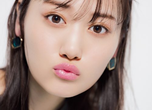 山下美月リップメイク