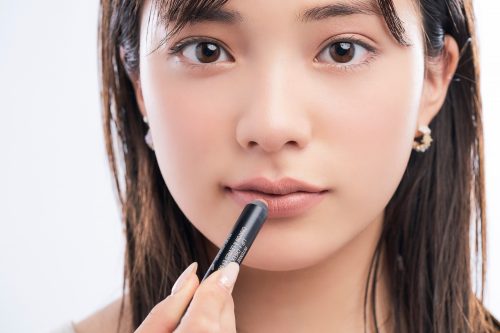 変身メイク