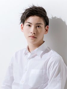山田健登