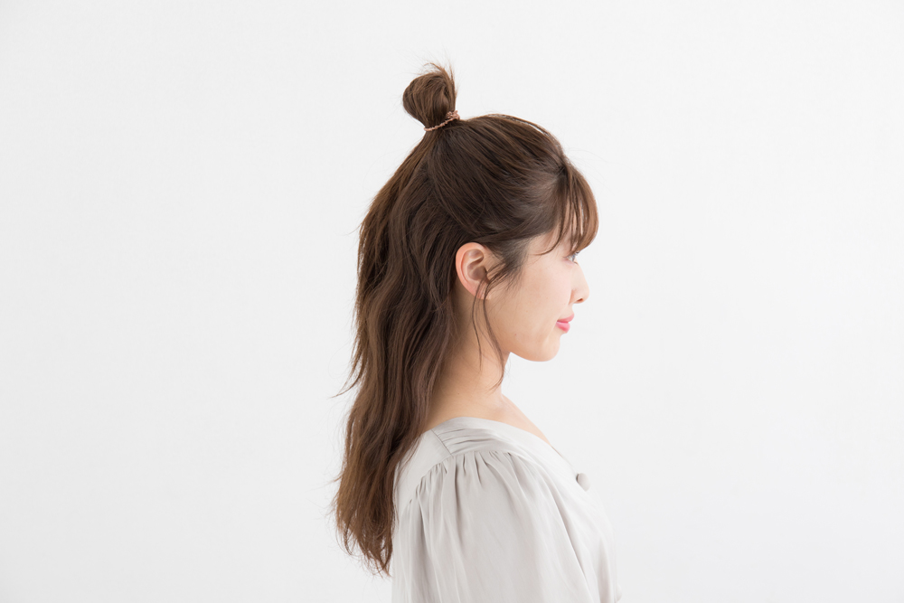 高めお団子＋ヘアアクセでオシャレに♡