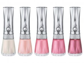 ジルスチュアート ネイルラッカーパール 全6色うち限定1色 各1,500円(税抜)