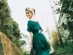 ピーコックグリーンのワンピース