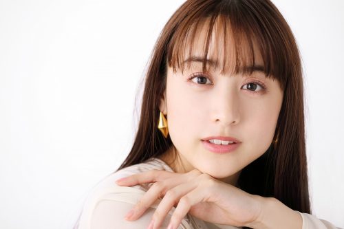 山本美月