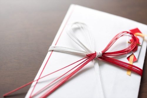 「両家顔合わせ」「結婚式の費用」