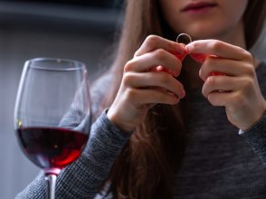 恋の泥沼にはまる確率は!?禁断の「不倫度」診断テスト