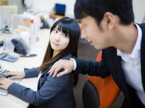 社内恋愛
