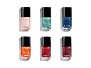 ヴェルニ ロング トゥニュ 限定6色 各3,200円（税抜）