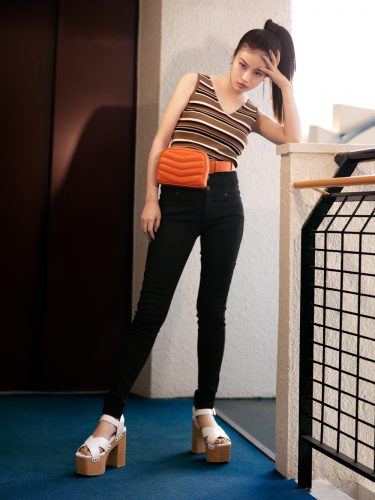 今田美桜　EMODA　