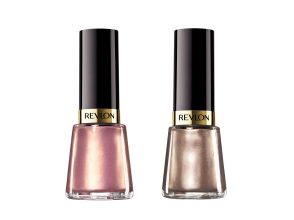 レブロン ネイル エナメル 新2色 各700円（税抜） 左から、#125ブラッシング、#130ギルデッド ゴッデス