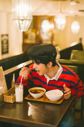 エイベックス、濱正悟、カレー連載