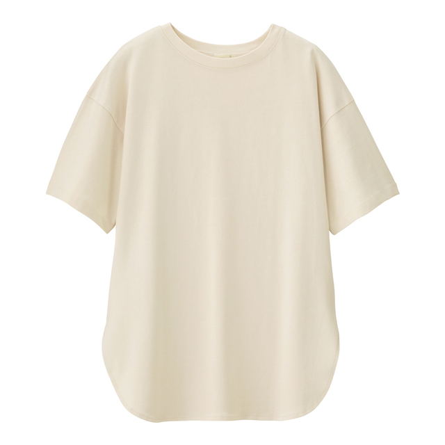 ヘビーウェイトオーバーサイズT(5分袖)　GU　ジーユー　おすすめ　Tシャツ　CanCam