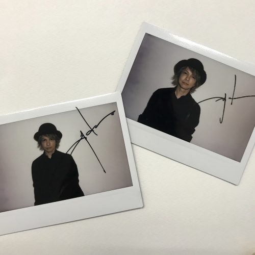 HYDEのサイン入りポラロイドをプレゼント♡