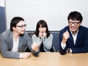 女性