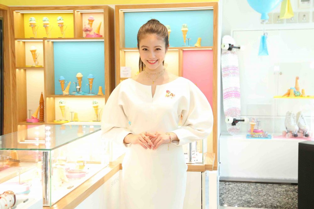 今田美桜　スワロフスキー　SWAROVSKI　ジュエリー　アクセサリー　表参道ヒルズ　CanCam
