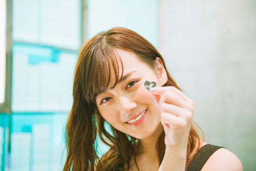 山下美月、Tiffany