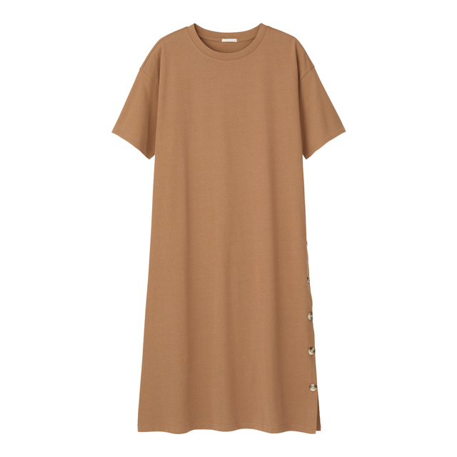GU　ジーユー　人気ランキング　おすすめ　Tシャツワンピ　ボタンTワンピース