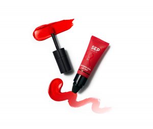 デュアルロッキング リップティント 全5色 各1,300円（税抜）