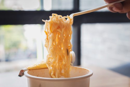 インスタントラーメン