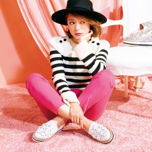 【極美品】ダイアナ リボン パール ローファー chay collections パール×リボンが、上品でフェミニンな印象を与えてくれる甘め