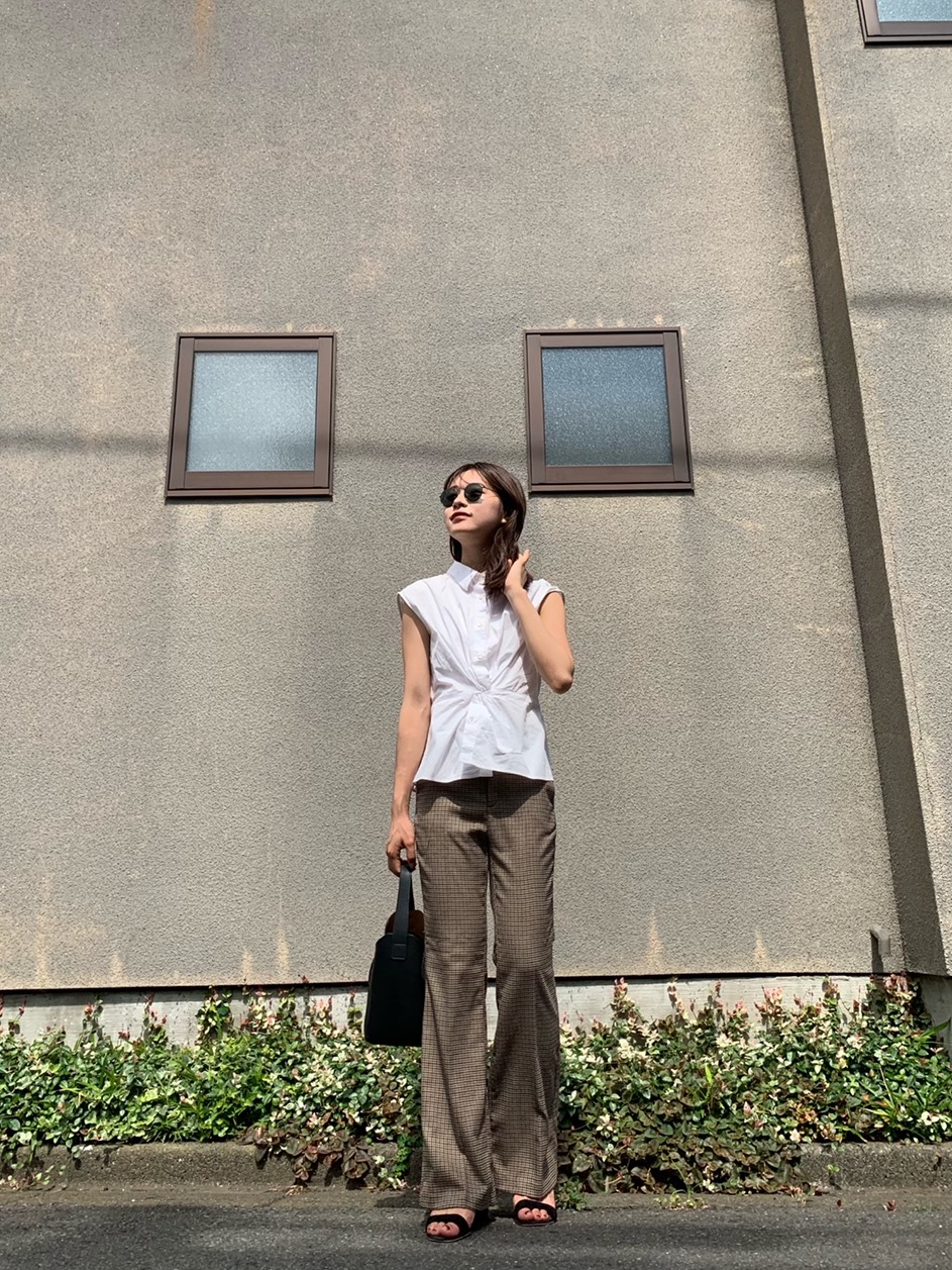 GU ジーユー　チェックセミフレアパンツ　新作　コーデ　CanCam it girl　楫真梨子　かじまりコーデ