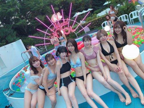 ナイトプール